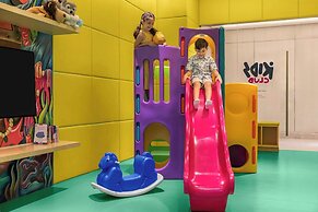 Sheraton Manila Hotel at Newport World Resorts