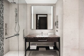 Sheraton Manila Hotel at Newport World Resorts