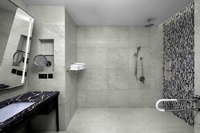 Sheraton Manila Hotel at Newport World Resorts