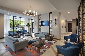 Comfort Inn & Suites Miami International Airport