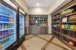 Comfort Inn & Suites Miami International Airport