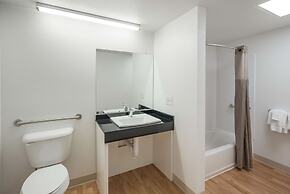 Studio 6 - Colorado Springs - Air Force Academy