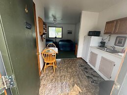 Blue Spruce Motel