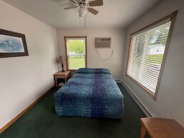 Blue Spruce Motel