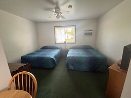 Blue Spruce Motel