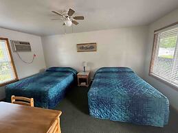 Blue Spruce Motel