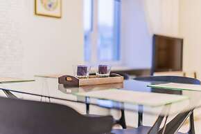 GM Apartment Smolenskaya-Sennaya 27