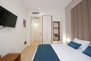 Golden City Hotel, Tirana