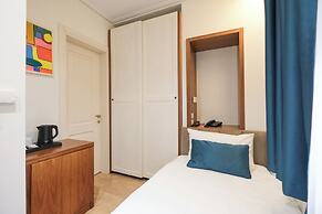 Golden City Hotel, Tirana