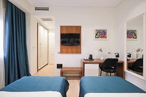 Golden City Hotel, Tirana