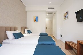 Golden City Hotel, Tirana