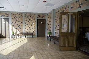 The Stables Inn and Suites