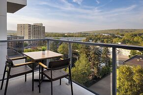 Pomeroy Hotel Fort McMurray