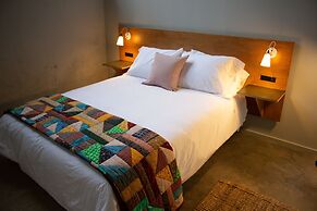 Travelers Hotel