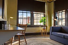 Travelers Hotel