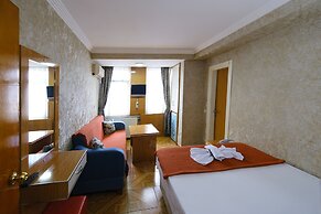 Hotel Ozbek