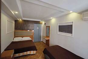 Hotel Ozbek