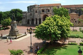 Luxury Apartment at Riviera Colonial