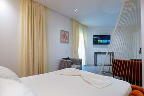 Blue Boutique Hotel