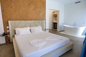 Blue Boutique Hotel