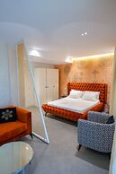 Blue Boutique Hotel