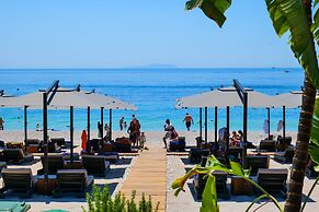 Blue Boutique Hotel