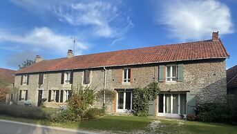 Maison De L'etang