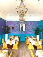 The Elms Hotel