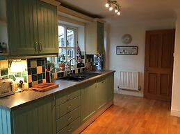 5 Charlton Mill Way B&B