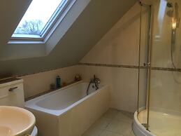 5 Charlton Mill Way B&B