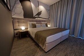 Donautica Hotel & Restaurant