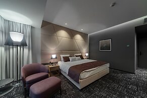 Donautica Hotel & Restaurant