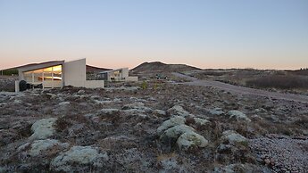 Kerbyggd: Luxury House and Cottage in Golden Circle