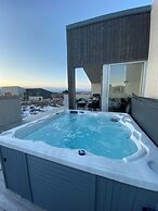 Kerbyggd: Luxury House and Cottage in Golden Circle