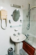 The Farmhouse Lochmeyler