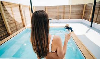 Mesanto Luxury Suites