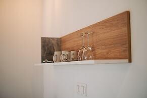 Mesanto Luxury Suites