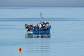 Port Charlotte Hotel