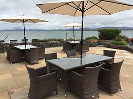 Port Charlotte Hotel