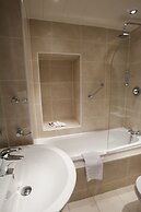 Port Charlotte Hotel