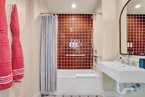 Hotel Trouvail Miami Beach