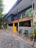Casa Jungla Hostel