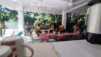 Casa Jungla Hostel