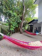 Casa Jungla Hostel