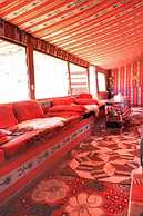 Beduin star trail camp