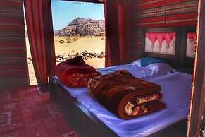 Beduin star trail camp