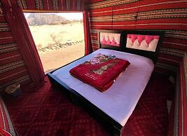 Beduin star trail camp