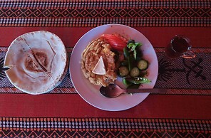 Beduin star trail camp