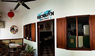 Sojourn Beds & Cafe - Hostel