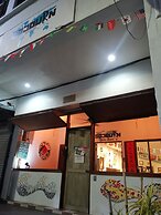 Sojourn Beds & Cafe - Hostel